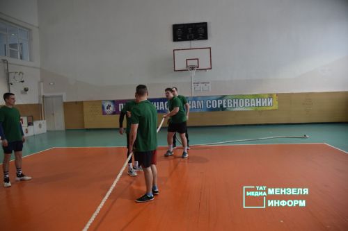 В Мензелинске прошли спортивные баталии в честь Дня защитника Отечества