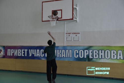 В Мензелинске прошли спортивные баталии в честь Дня защитника Отечества
