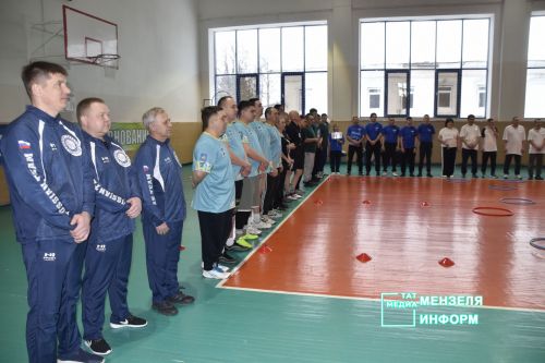 В Мензелинске прошли спортивные баталии в честь Дня защитника Отечества