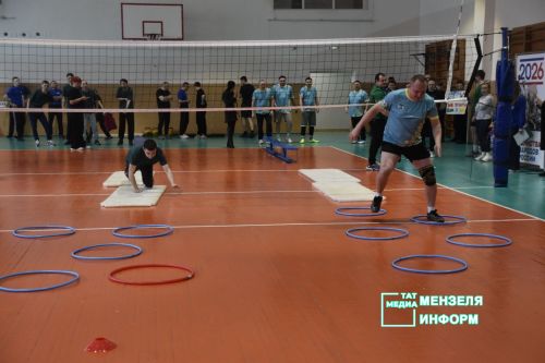 В Мензелинске прошли спортивные баталии в честь Дня защитника Отечества
