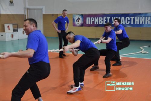В Мензелинске прошли спортивные баталии в честь Дня защитника Отечества