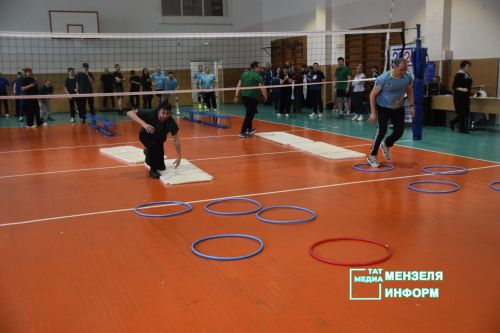 В Мензелинске прошли спортивные баталии в честь Дня защитника Отечества