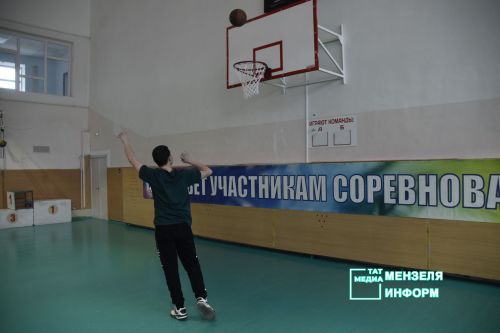 В Мензелинске прошли спортивные баталии в честь Дня защитника Отечества
