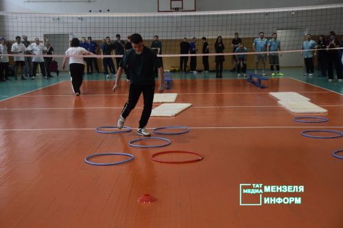 В Мензелинске прошли спортивные баталии в честь Дня защитника Отечества