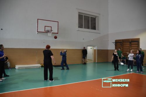 В Мензелинске прошли спортивные баталии в честь Дня защитника Отечества