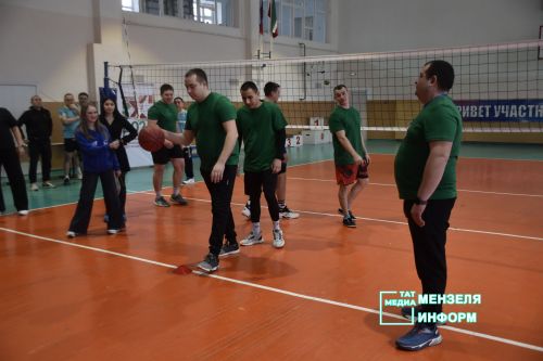 В Мензелинске прошли спортивные баталии в честь Дня защитника Отечества