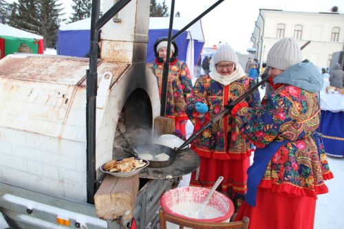 В Мензелинске прошла сельскохозяйственная ярмарка