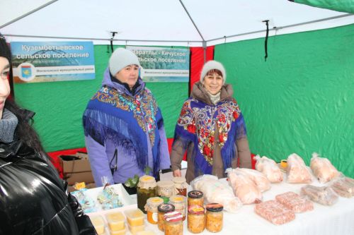 В Мензелинске прошла сельскохозяйственная ярмарка