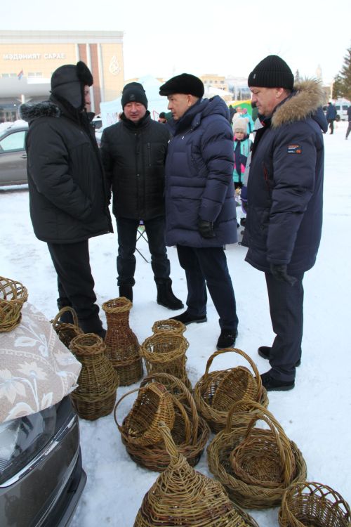 В Мензелинске прошла сельскохозяйственная ярмарка