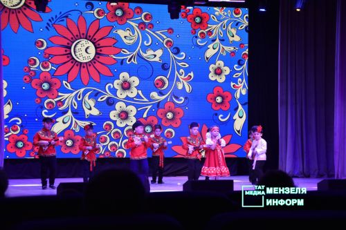 В Мензелинске прошёл фестиваль детского творчества «Весенняя капель— Язгы тамчы 2026»