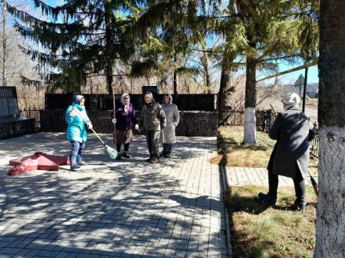 В Мензелинском районе активно проходит двухмесячник по очистке