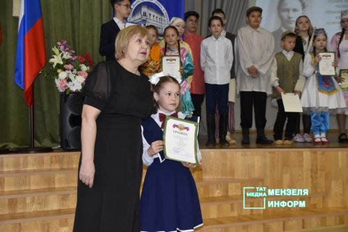 «Шагыйрь рухы безнең күңелләрдә»: итоги фестиваля в школе № 1