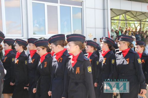 Фотогалерея смотр-конкурса строевой подготовки в День Победы в Мензелинске