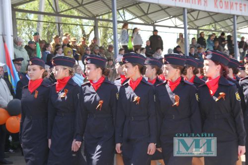 Фотогалерея смотр-конкурса строевой подготовки в День Победы в Мензелинске
