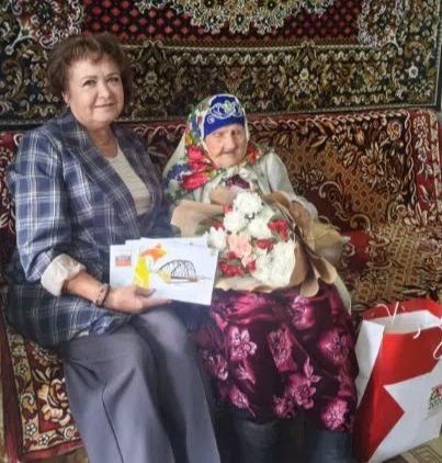Минзәлә районында яшәүче тыл хезмәтчәне Мәчтүрә Усмановага 106 яшь тулды