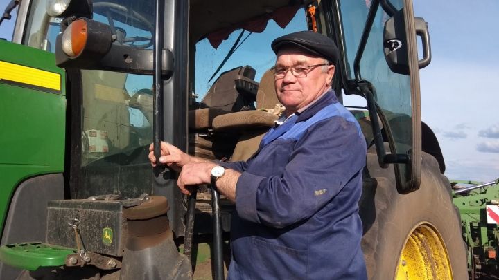 Мензелинские земледельцы выполняют активно работы по влагозадержанию