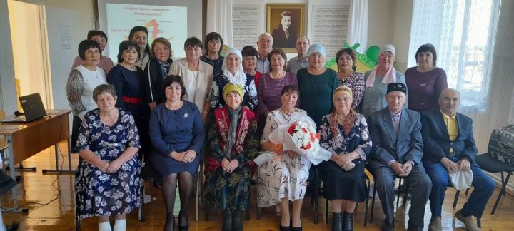 В Татарской Мушуге чествовали педагогов, находящихся на заслуженном отдыхе