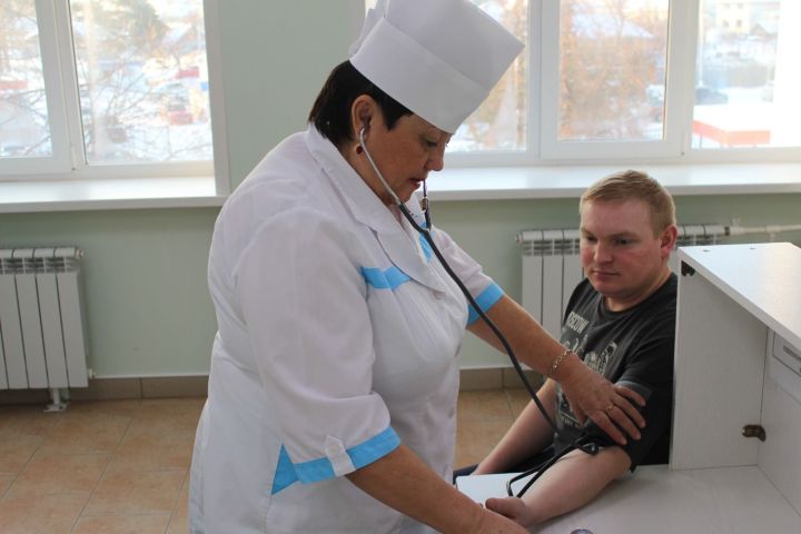 Врач общей практики, участковый терапевт Алина Хабиева: «Точно измеряйте свое кровяное давление, контролируйте его, живите дольше»