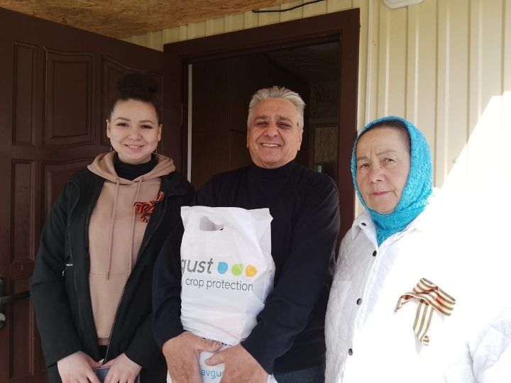 «Август-Минзәлә» компаниясе ветераннарны якынлашып килүче Җиңү көне белән котлады