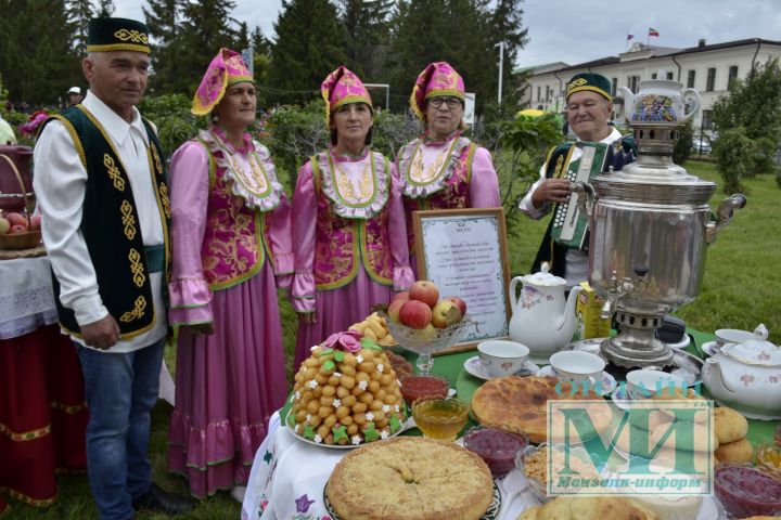 В День Республики в Мензелинске был организован конкурс «Чайные традиции»