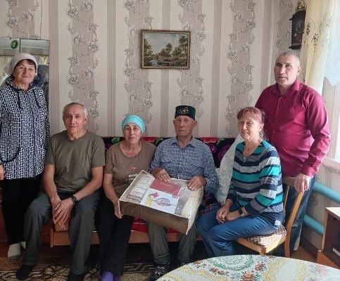 В деревне Атрякле ветерана тыла поздравили с 95-летним юбилеем