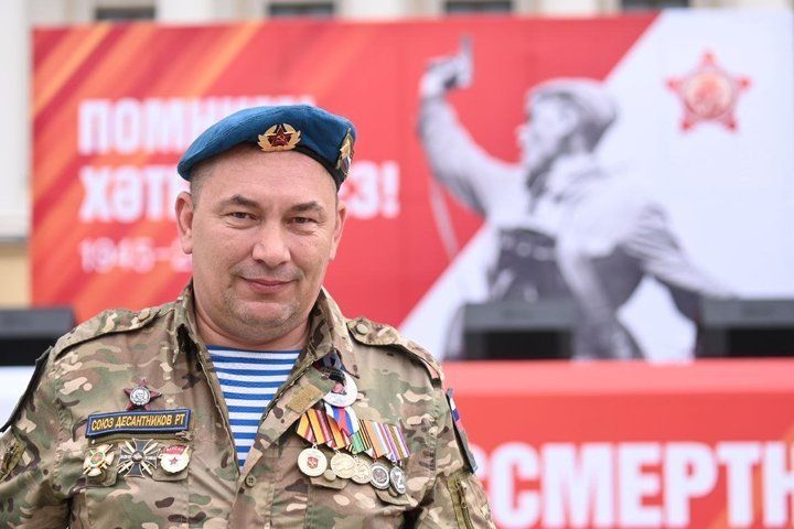 Мензелинец Эдуард Ягафаров стал участником автопробега, который попал в Книгу рекордов