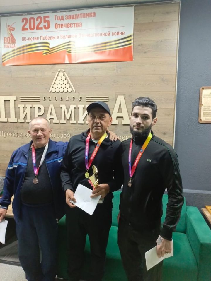 Эдуард Ахметшин стал чемпионом по нардам в Мензелинске