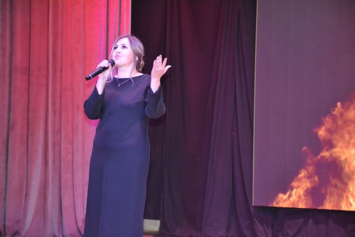 В Мензелинске отметили День социального работника