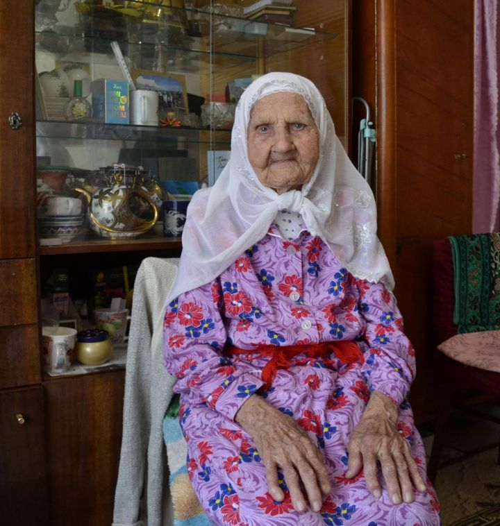 105-летний юбилей отметила Мачтура Усманова из Мензелинска