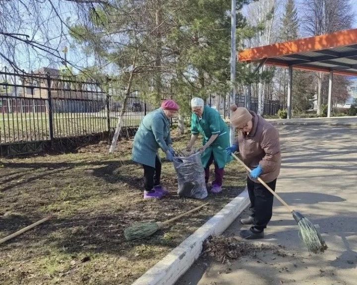 Мензелинский район готовится к 1 Мая и Дню Победы