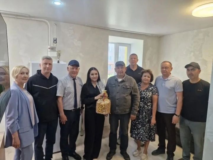 В Мензелинском  районе продолжат обеспечивать жильём молодых медиков