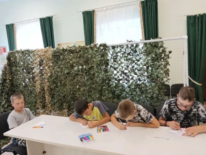 В Старомазинской сельской библиотеке прошла акция «Письмо солдату»