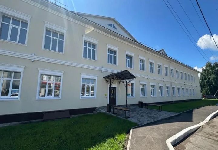 Глава Мензелинского района Айдар Салахов поздравил с Днём строителя