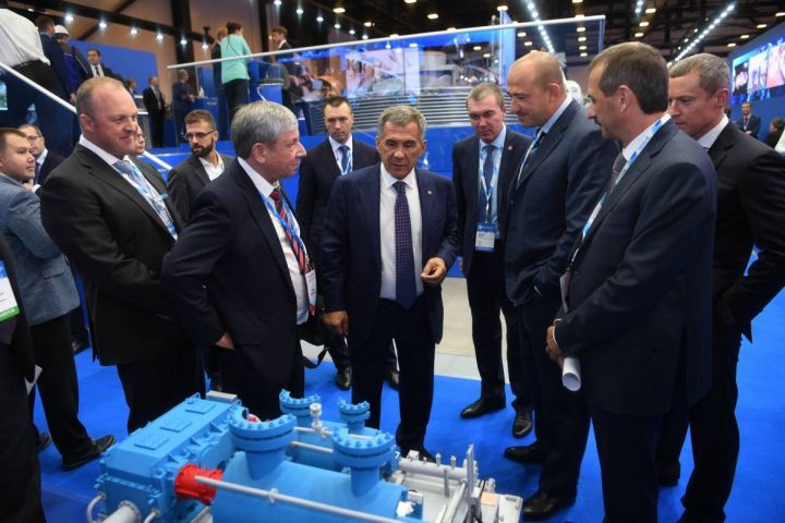 Минниханов: Татарстан придает большое значение развитию рынка газомоторного топлива
